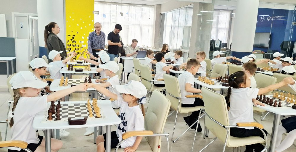 img (1)